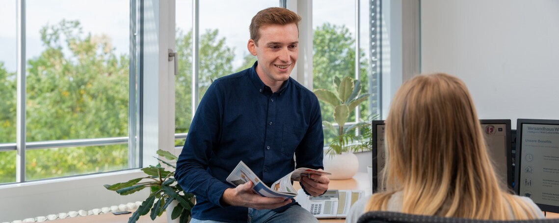 Duales Studium, Bachelor of Arts - BWL Handel (m/w/d) für 2026, 1. Bild